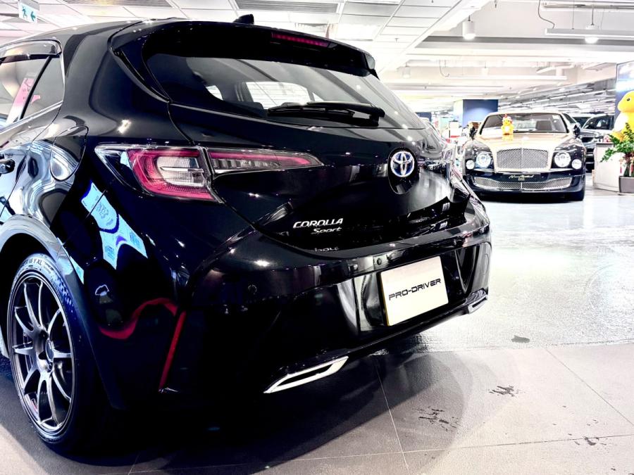 COROLLA SPORT HYBRID - Image 9